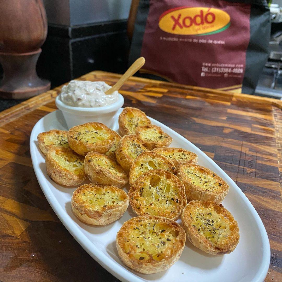 Sabe aquele pão de queijo que sobrou de ontem?